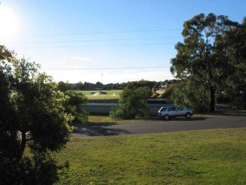 77 Godfrey Street, Wedderburn VIC 3518