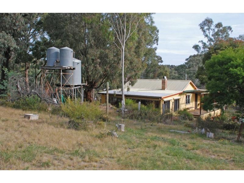 107 Kangaroo Gully Road, Kangaroo Flat VIC 3555