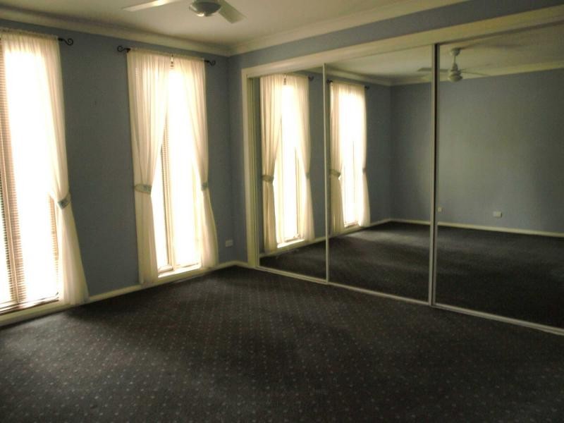 5 Scullys Lane, Heathcote VIC 3523