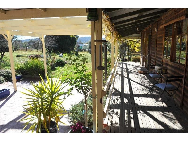 11 Matthews Road, Heathcote VIC 3523