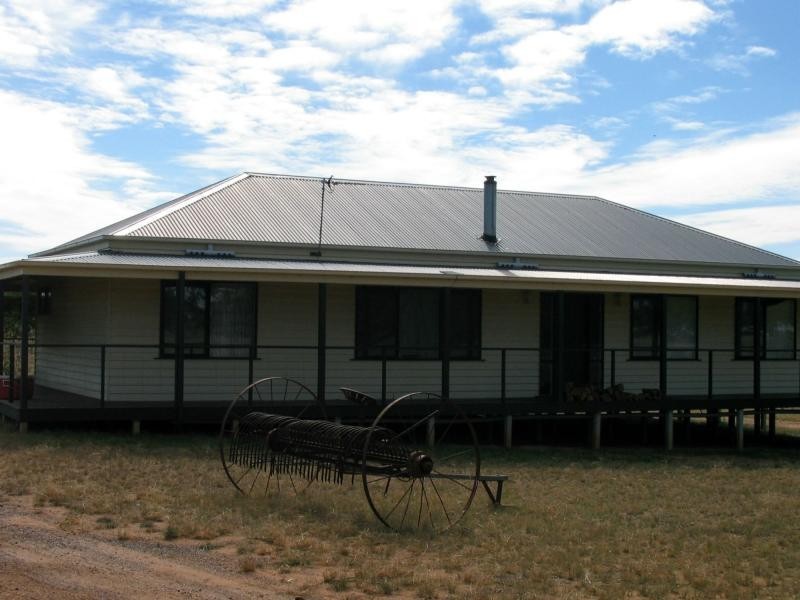 76 Eucy Road, Korong Vale VIC 3520