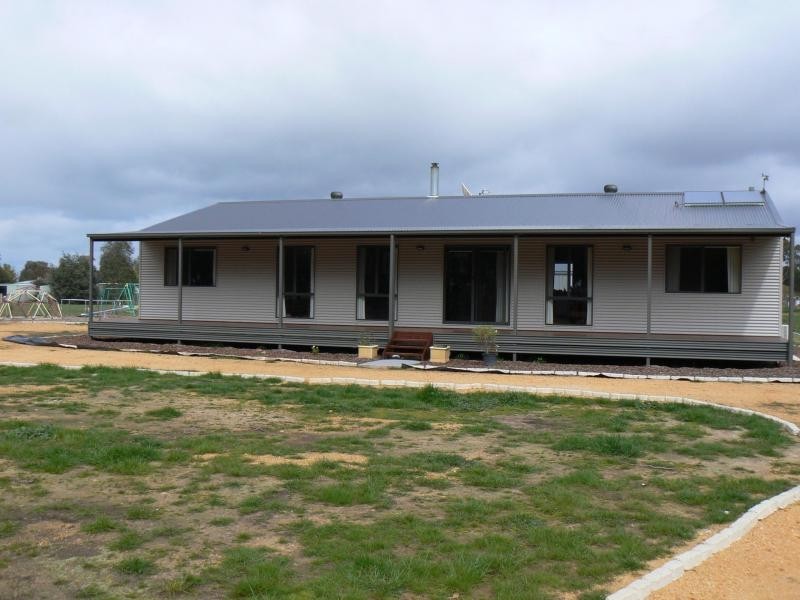 25 Grissold Road, Laanecoorie VIC 3463