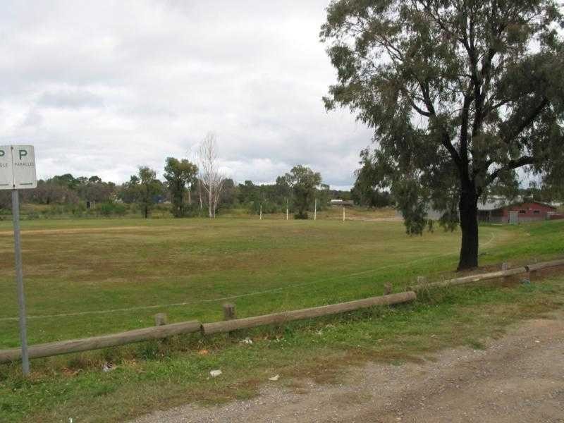 6 Cuneen Street, Long Gully VIC 3550