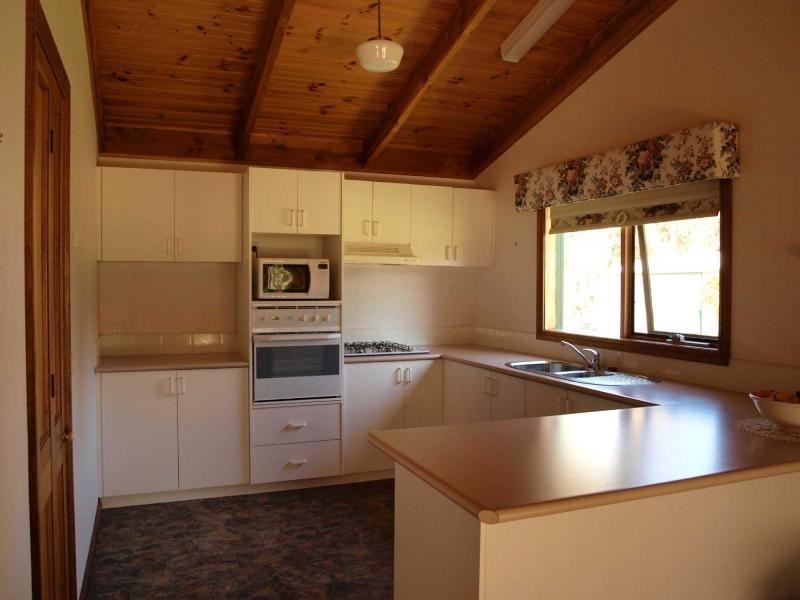464 Warrowitue Forest, Heathcote VIC 3523