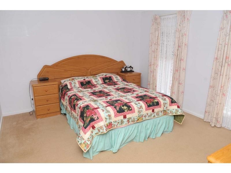 24 The Heath, Bendigo VIC 3550