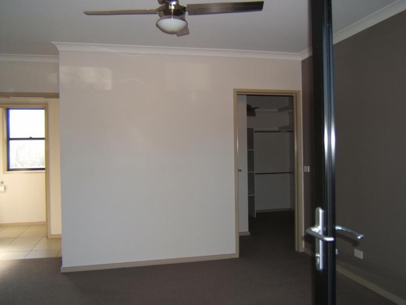 Unit 1/72 Averys Road, California Gully VIC 3556