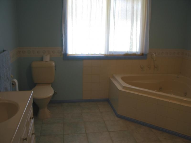 10 Somerset Lane, Newbridge VIC 3551