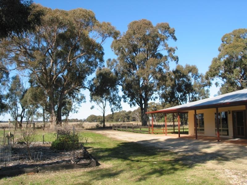 10 Somerset Lane, Newbridge VIC 3551