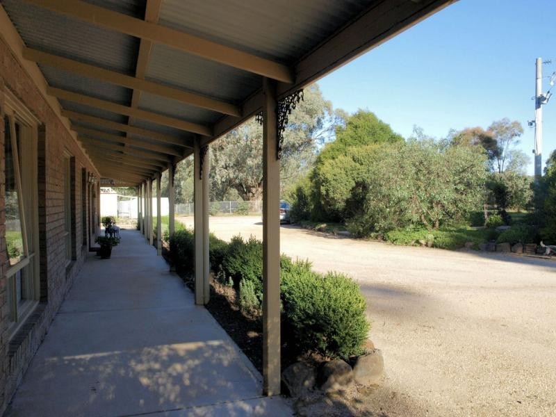2230 Northern Highway, Toolleen VIC 3551