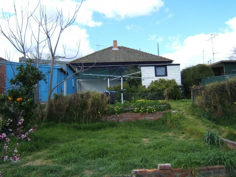 32 Sternberg Street, Kennington VIC 3550