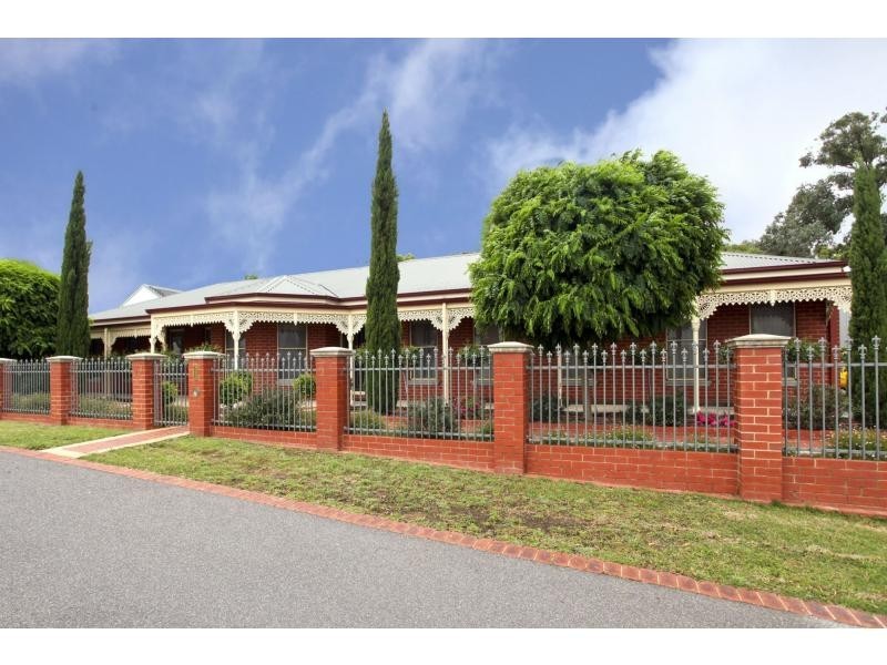 10 Knox Court, Bendigo VIC 3550