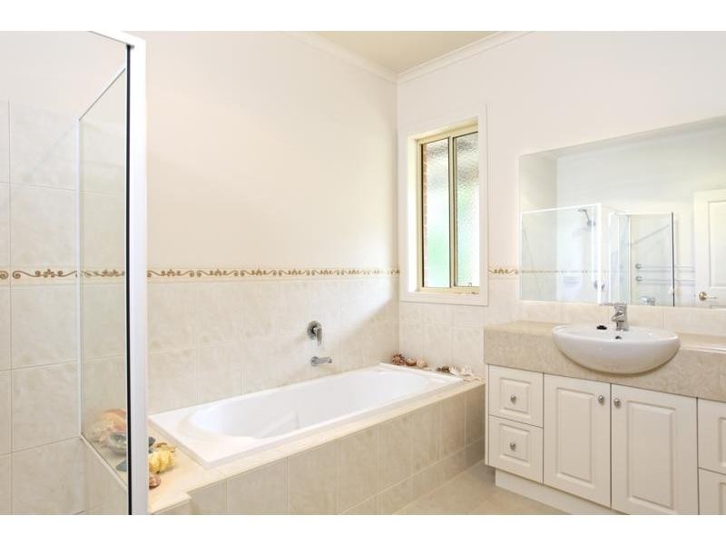 10 Knox Court, Bendigo VIC 3550