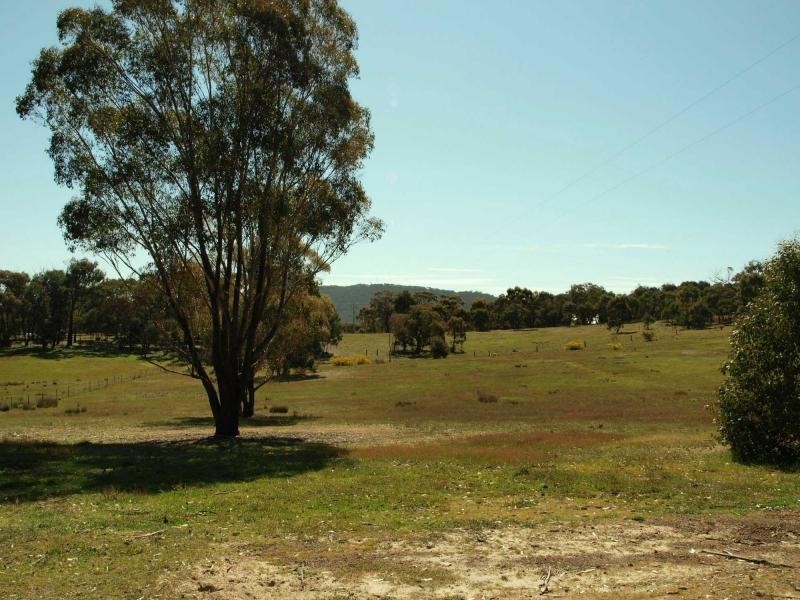 43 Codes Lane, Heathcote VIC 3523