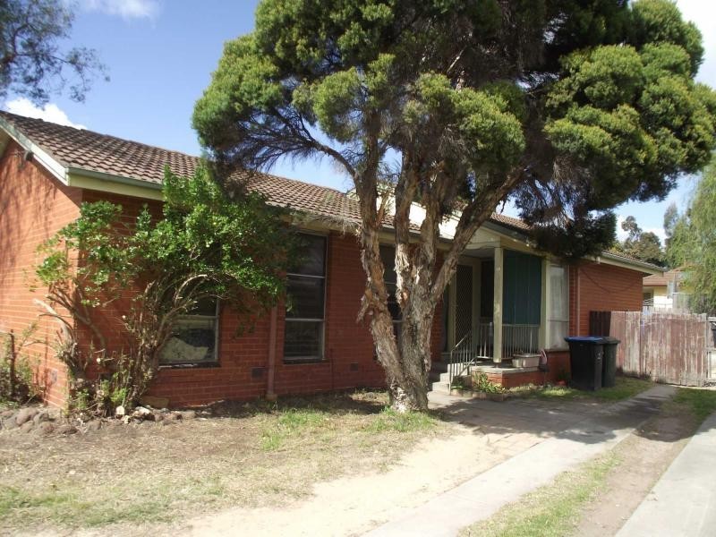 29 Creeth Street, Long Gully VIC 3550