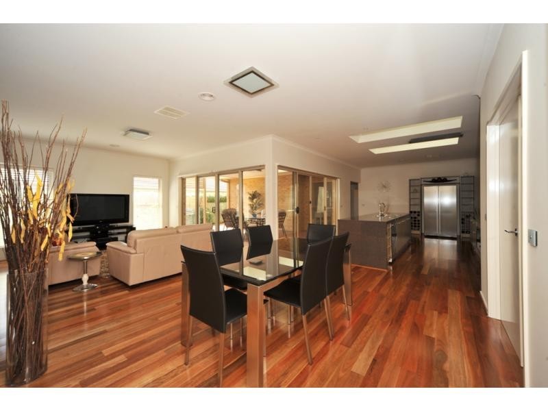 77 Mc Ivor Forest Drive, Bendigo VIC 3550