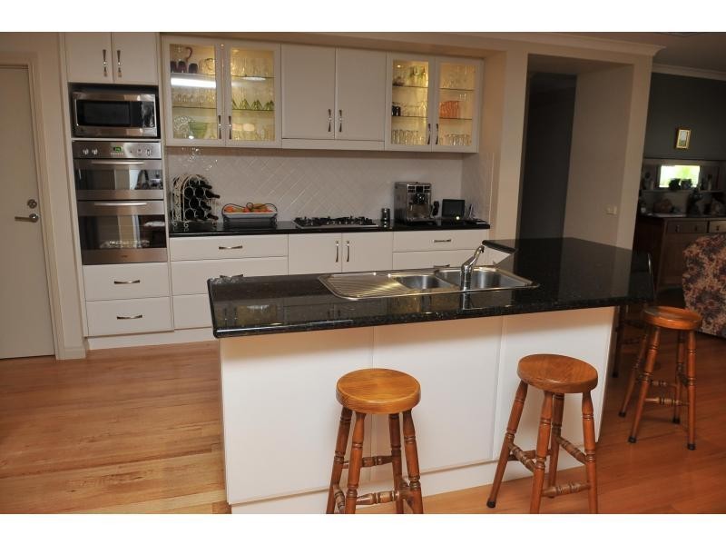 6 Moonah Court, Eaglehawk VIC 3556