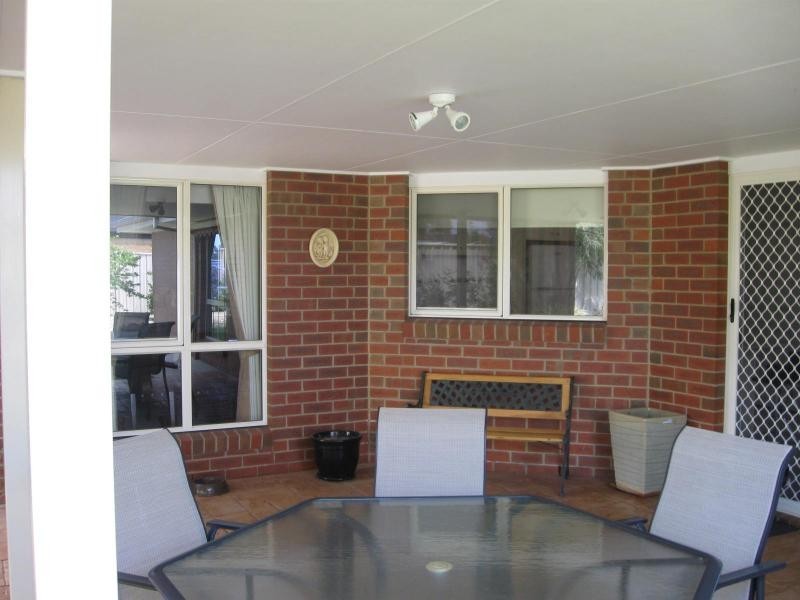 1 Julian Way, California Gully VIC 3556