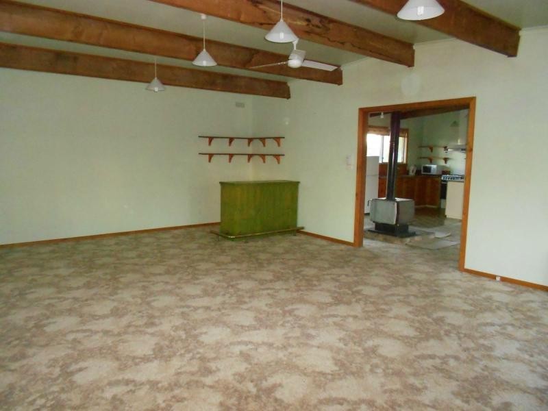 10 Railway Court, Heathcote VIC 3523