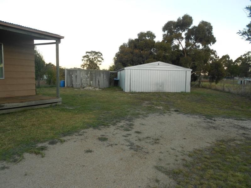 10 Railway Court, Heathcote VIC 3523