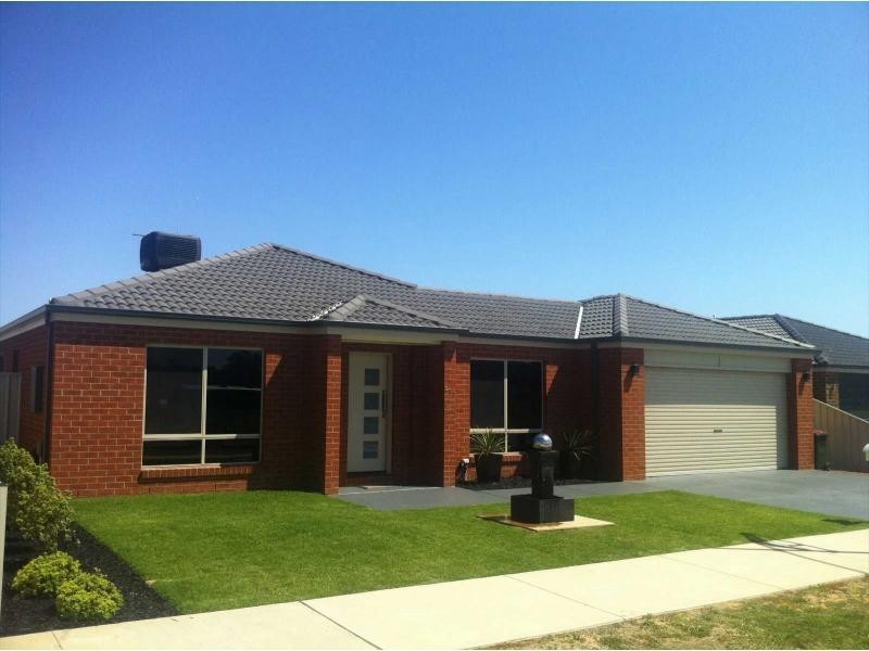 217 Station Street, Epsom VIC 3551