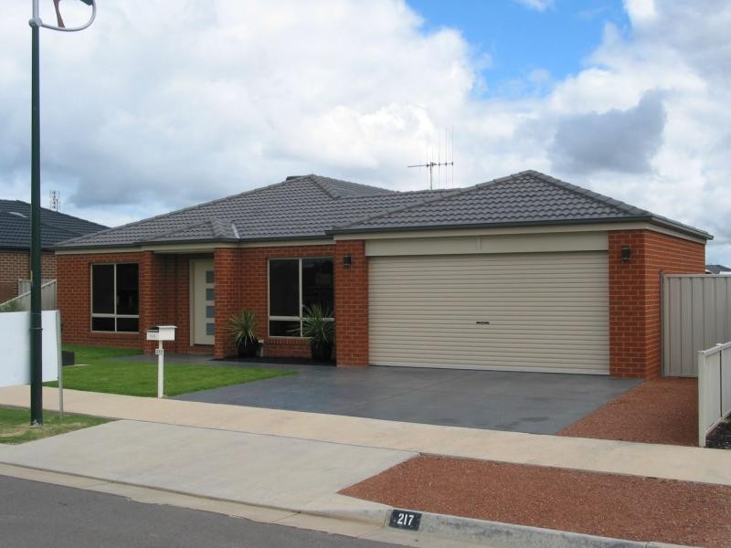 217 Station Street, Epsom VIC 3551