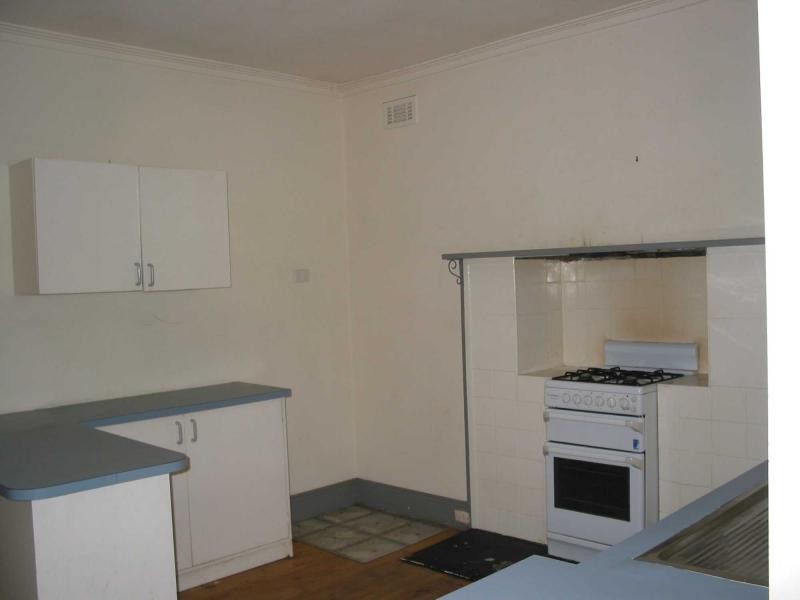 15 Holdsworth Road, Long Gully VIC 3550