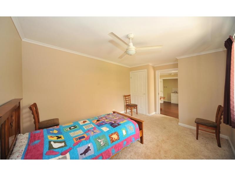 232 Mackenzie Street West, Kangaroo Flat VIC 3555