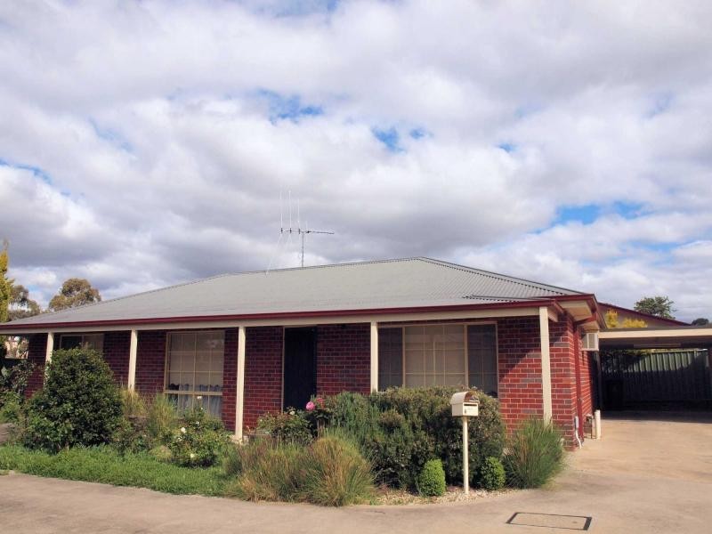 Unit 8/14 Butts Road, Eaglehawk VIC 3556