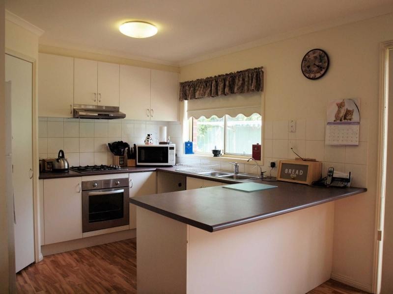 Unit 8/14 Butts Road, Eaglehawk VIC 3556