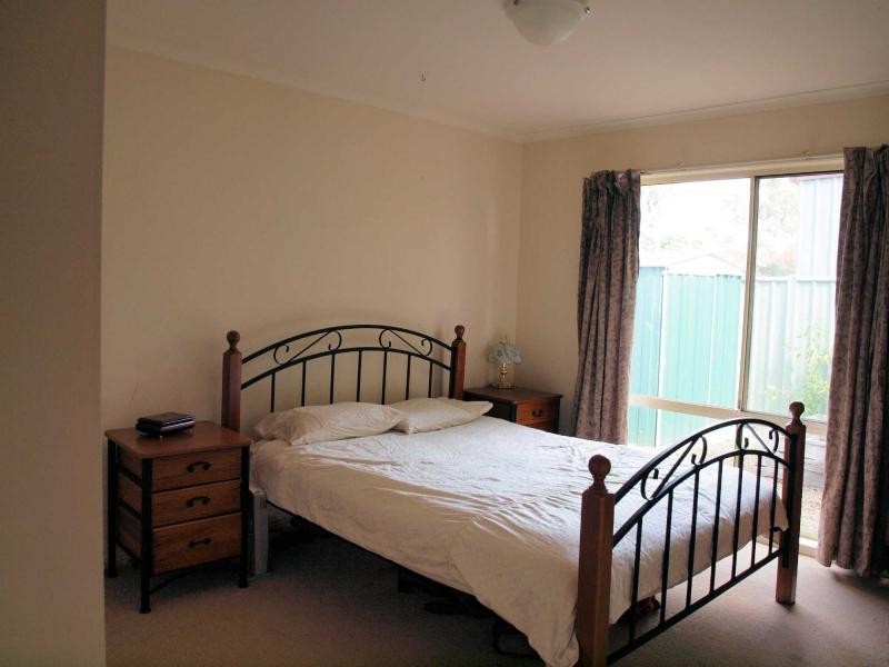 Unit 8/14 Butts Road, Eaglehawk VIC 3556