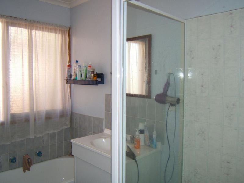 37 Wade Street, Golden Square VIC 3555