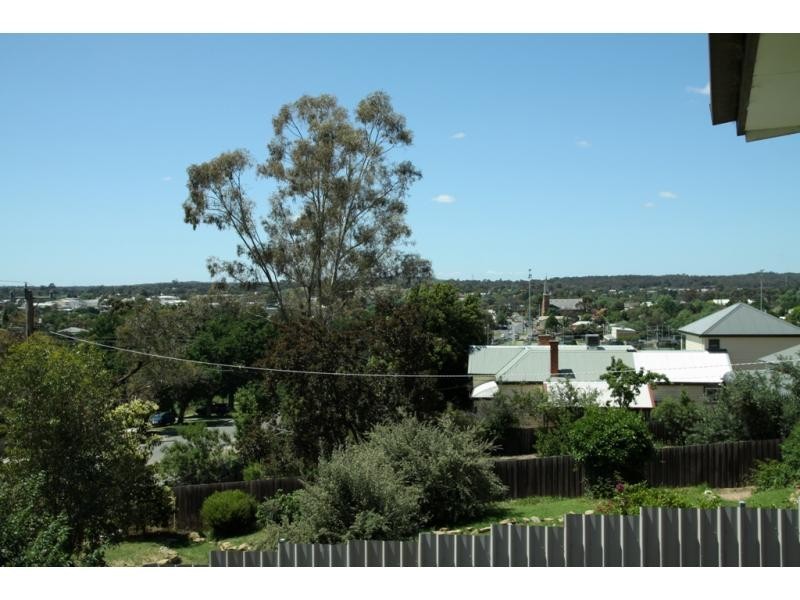 37 Wade Street, Golden Square VIC 3555