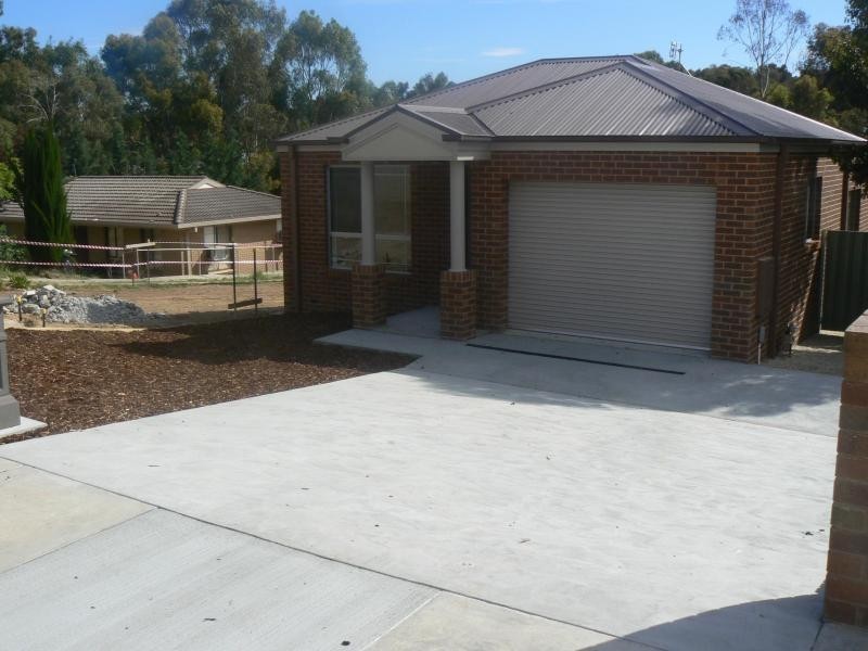 1/39 Specimen Hill Road, Golden Square VIC 3555