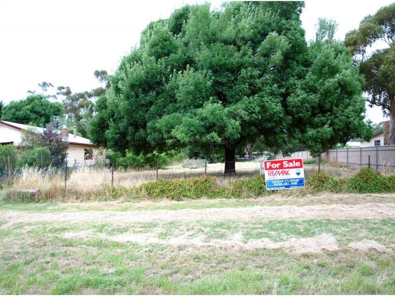 9 Clouston Court, Heathcote VIC 3523