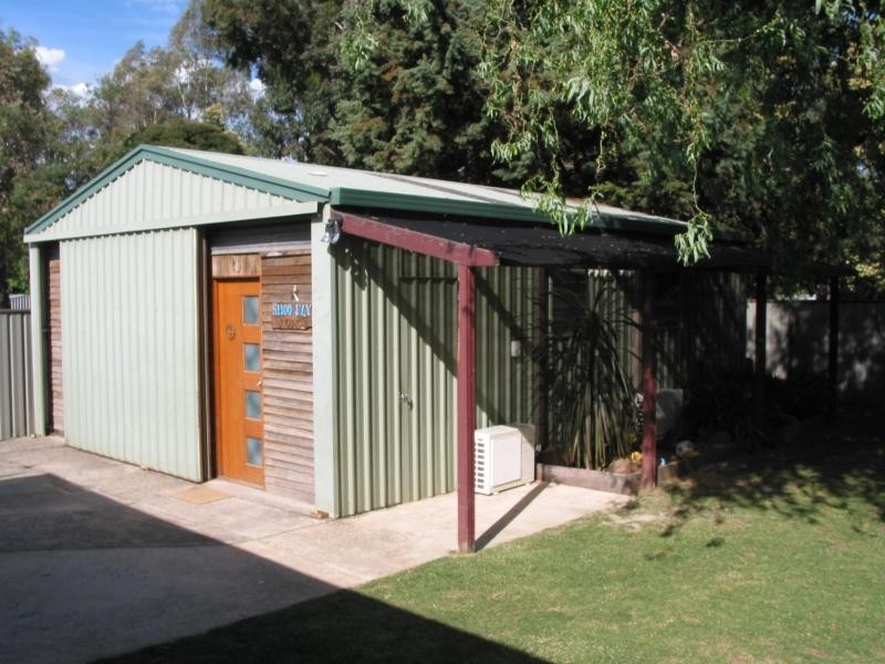 5 Beverley Street, Golden Square VIC 3555