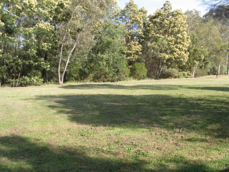 5 Beverley Street, Golden Square VIC 3555