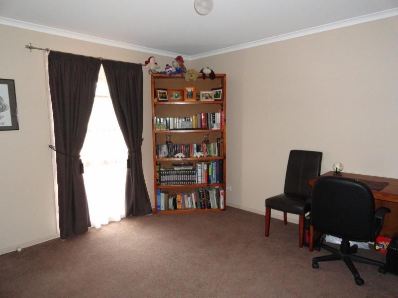 31 Chapel Street, Serpentine VIC 3517