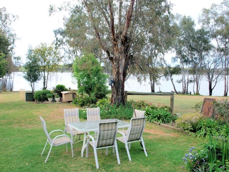 42 Lakeside Boulevard, Eppalock VIC 3551