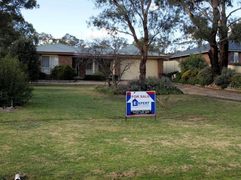 82 Caldwell Street, Heathcote VIC 3523