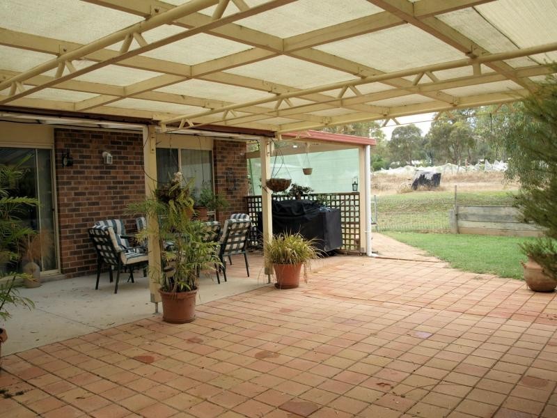 82 Caldwell Street, Heathcote VIC 3523