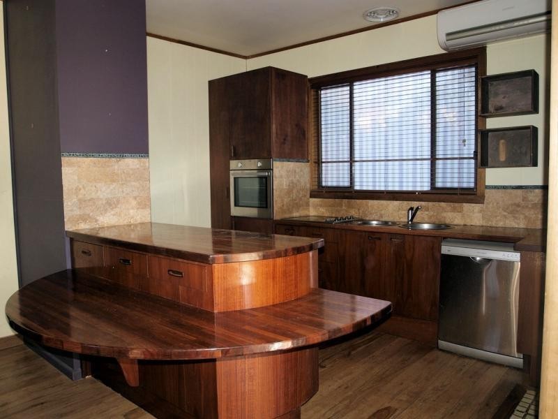 38 Beauchamp Street, Heathcote VIC 3523