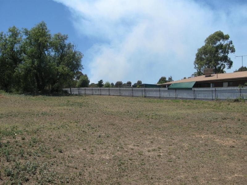 5 Lethebys Road, Eaglehawk VIC 3556