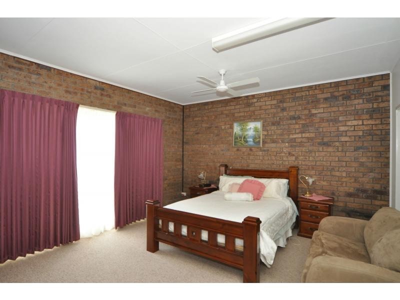 5 Kinrap Street, Kangaroo Flat VIC 3555