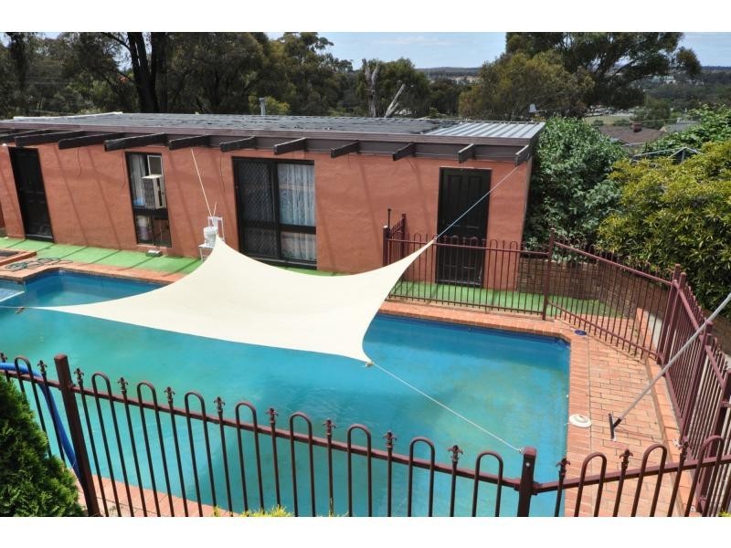 5 Kinrap Street, Kangaroo Flat VIC 3555