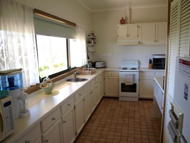 142 Stoddart Road, Heathcote VIC 3523