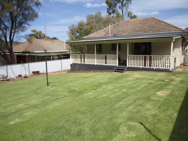 11 Redleaf Close, Heathcote VIC 3523