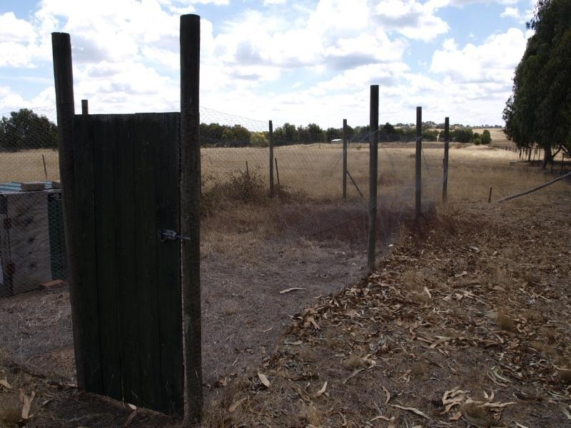 133 Hylands Lane, Heathcote VIC 3523