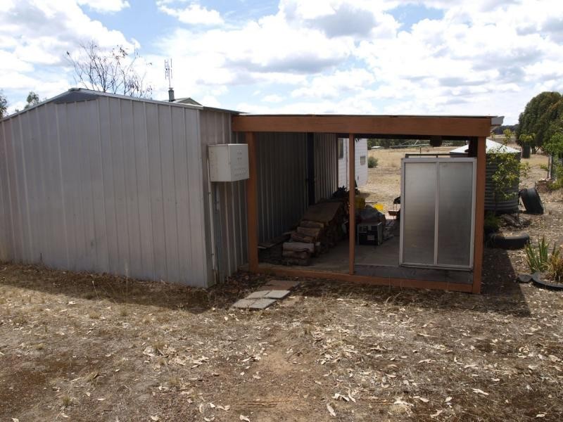 133 Hylands Lane, Heathcote VIC 3523