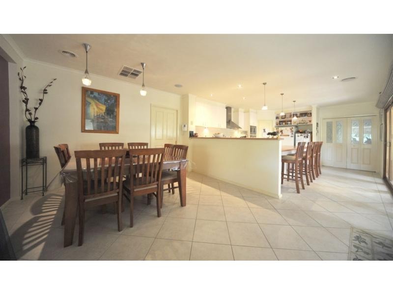 5 Young Court, Strathfieldsaye VIC 3551