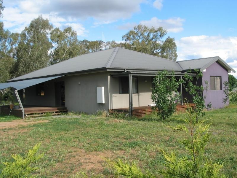 133 High Street, Wedderburn VIC 3518